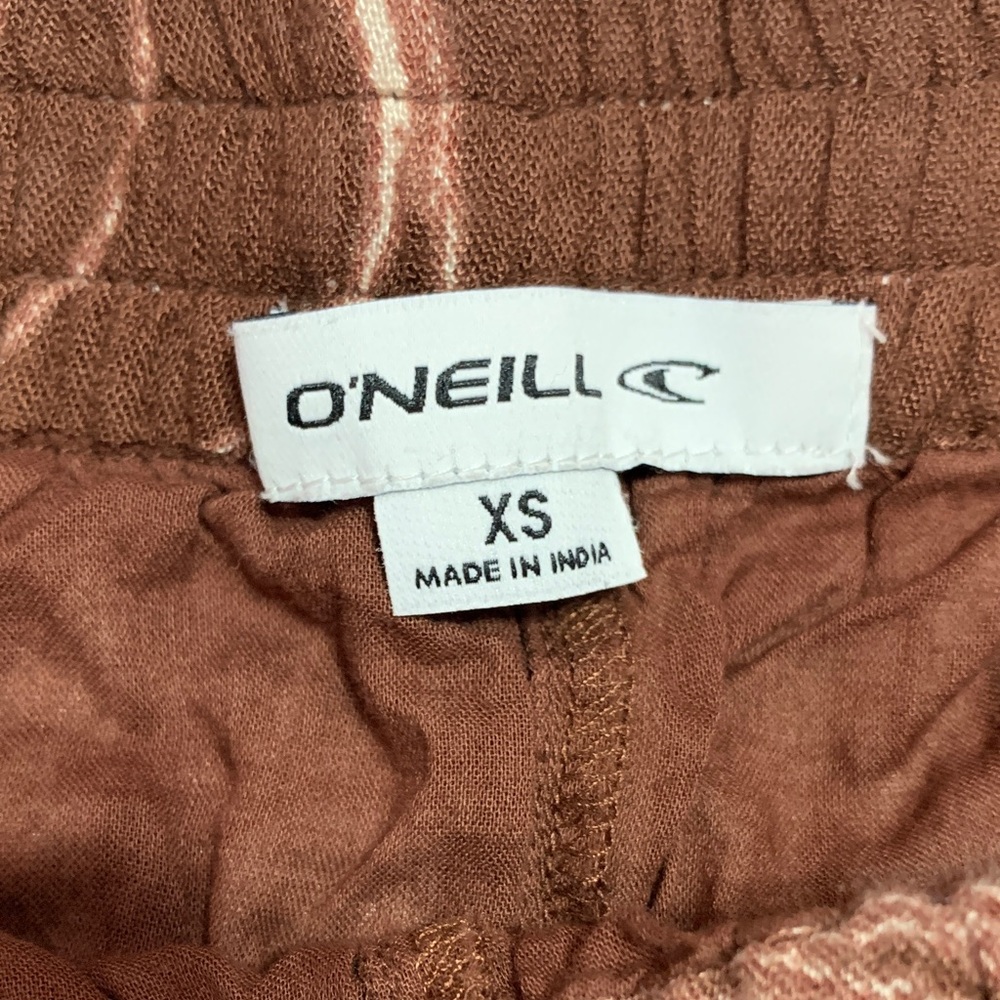 O’Neill Brown Leaf Print Women's Shorts XS - Picture 2 of 5